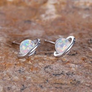 White Gold | Opal Planet Stud Earrings (Brand New!) 🪐💕